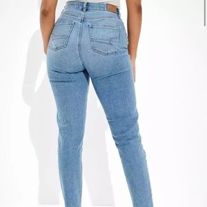 American Eagle Curvy Mom Jeans